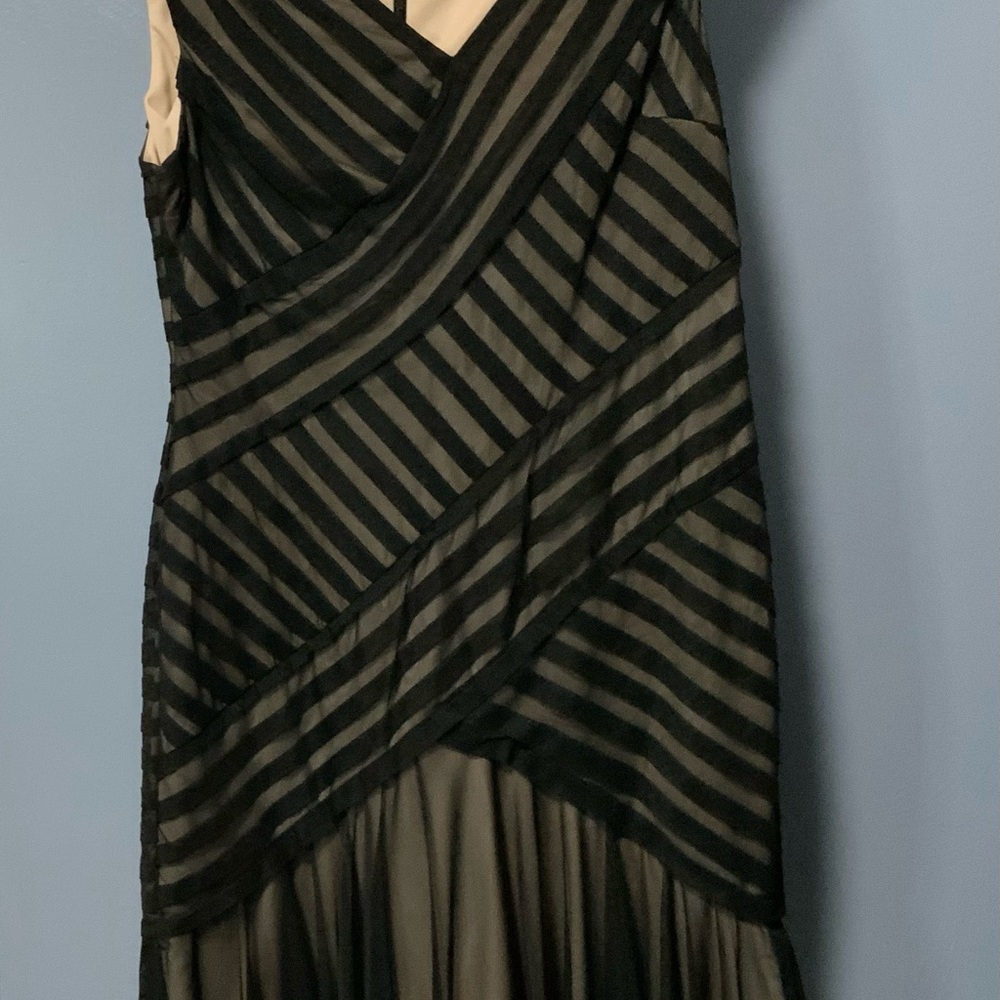 London Times Black Asymmetrical Sheath Dress - Size 14